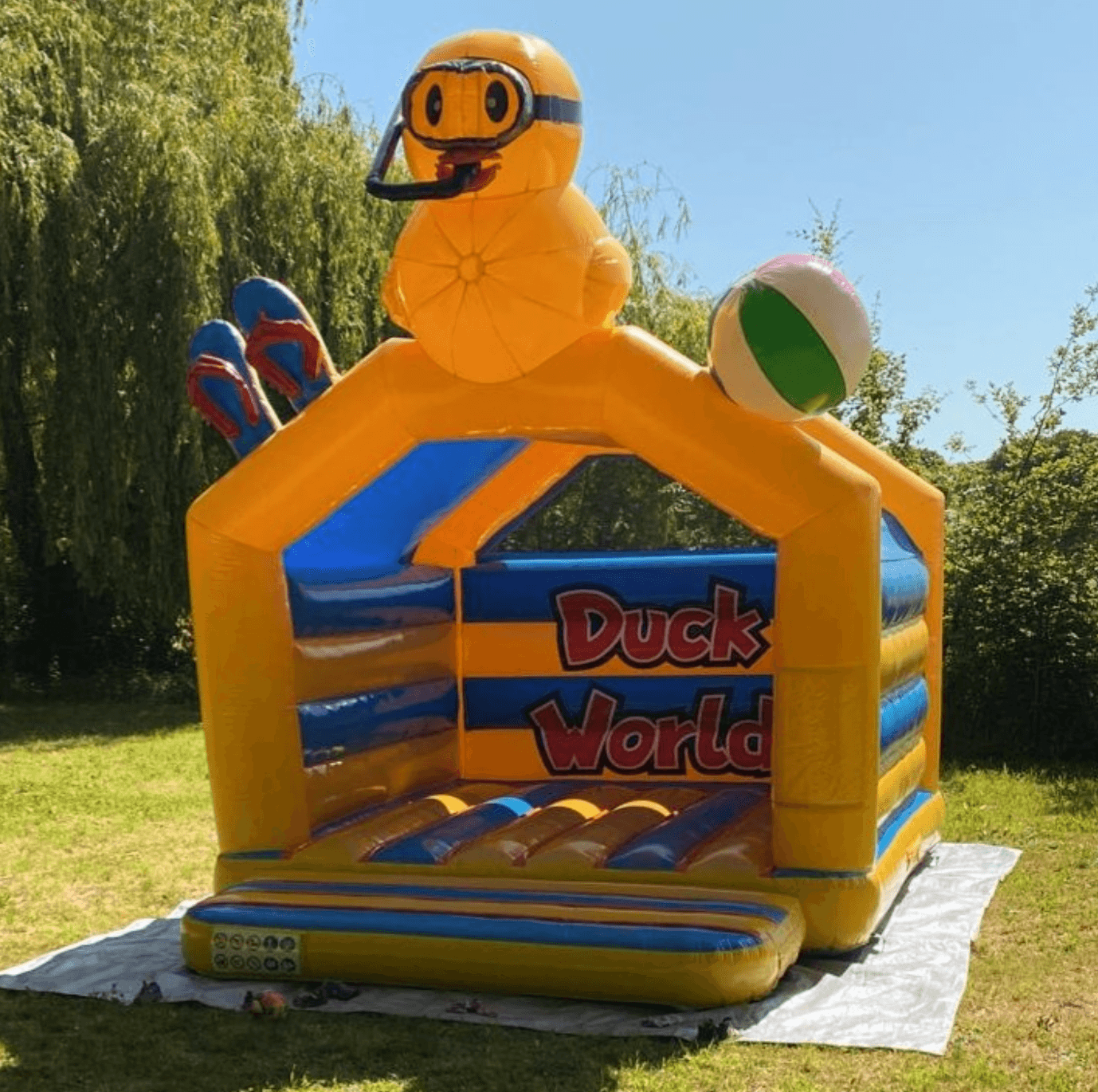 Hüpfburg Badeente mieten für Kindergeburtstag – Bounce Brothers Zeitz